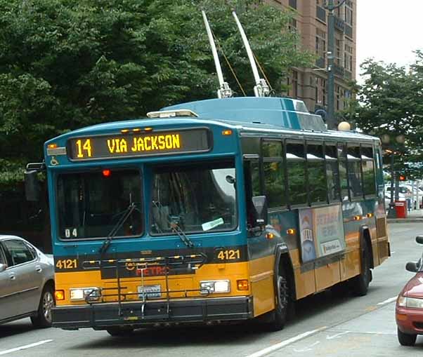 King County Metro Gillig Phantom ETB 4121